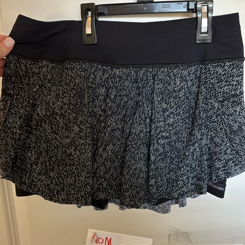 Quick pace skirt